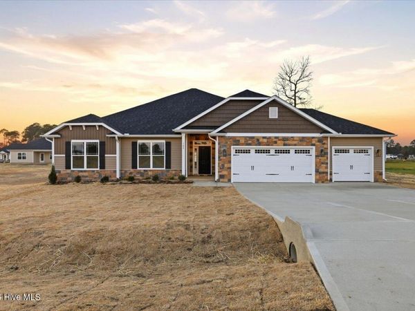 107 Brighton Street, La Grange, NC 28551