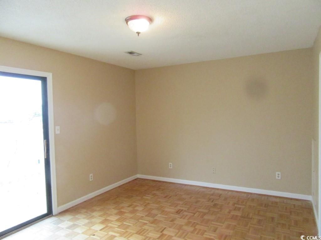 1450 Turkey Ridge Rd. Photo 11