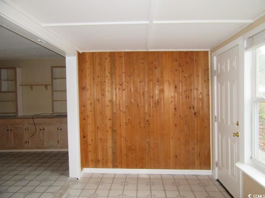 1450 Turkey Ridge Rd. Photo 18