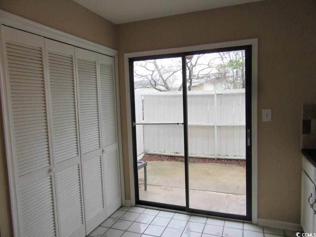 1450 Turkey Ridge Rd. Photo 6