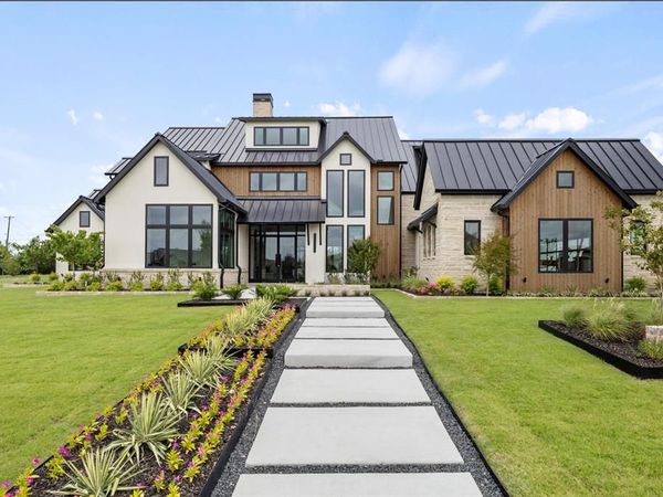 311 Longview Place, Heath, TX 75032