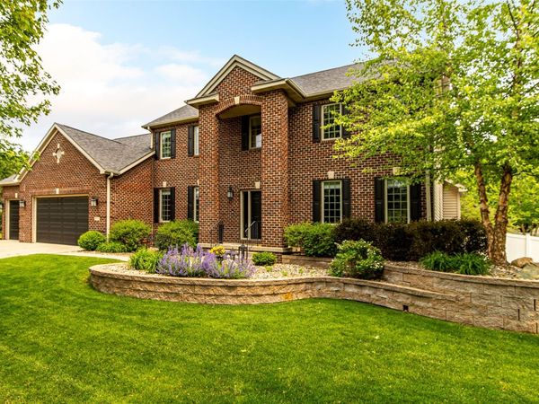 3728 Bridgeport Drive, Ames, IA 50010