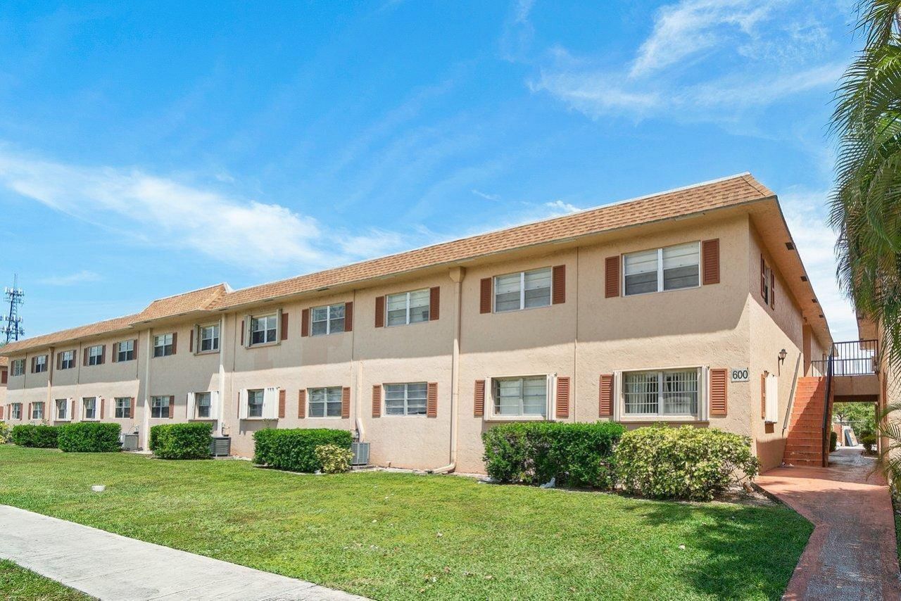 600 SW 2nd 2390 Avenue, Unit 2390, Boca Raton, FL 33432 Photo