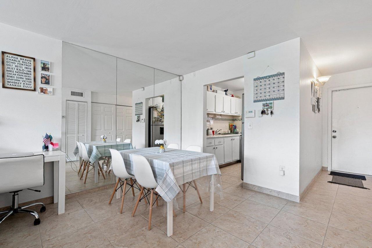 600 SW 2nd 2390 Avenue, Unit 2390, Boca Raton, FL 33432 Photo