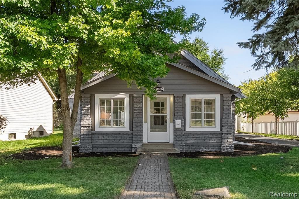 30808 Sheridan Street, Garden City, MI 48135 Main Photo