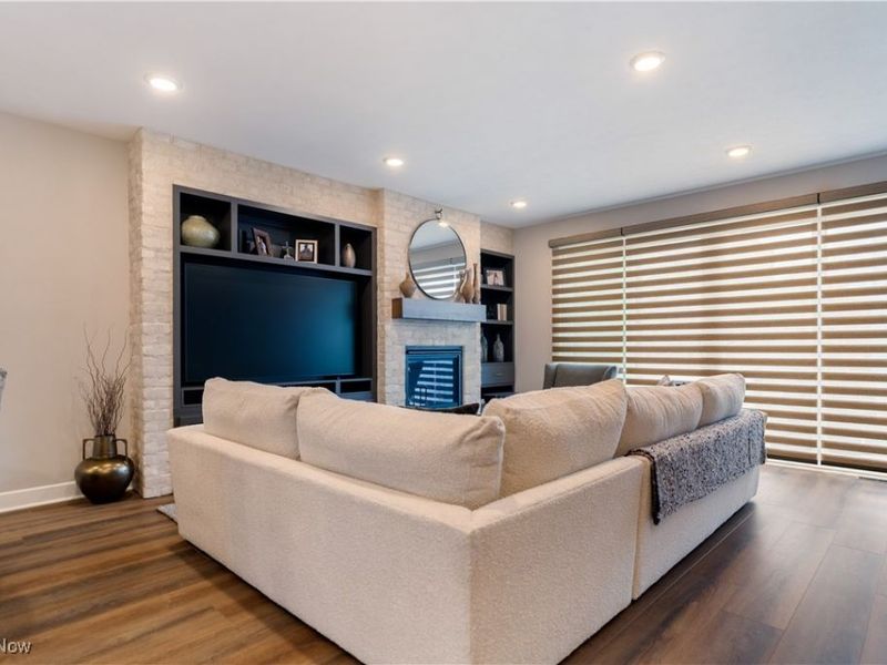 227 N Walnut Street, Wooster, OH 44691 Photo 9