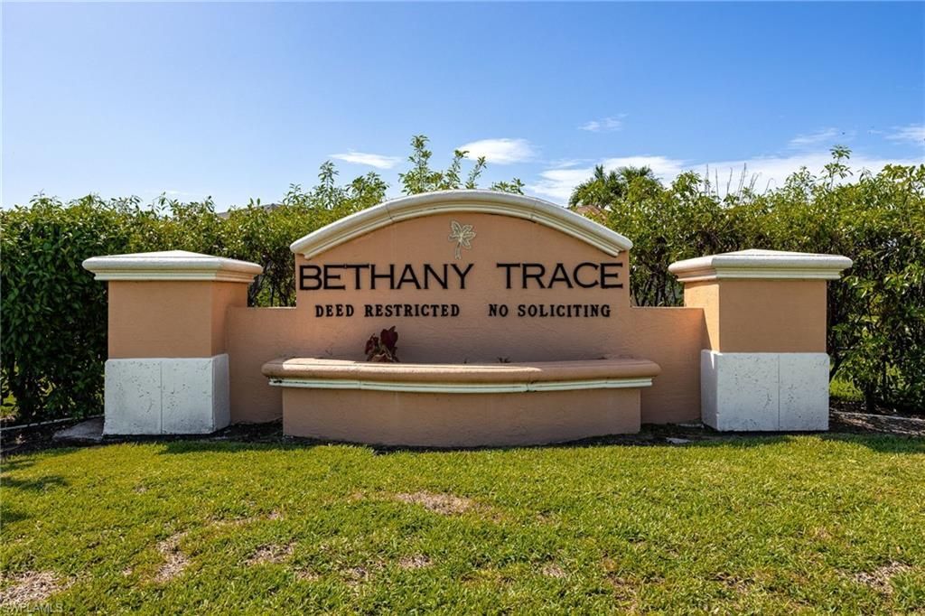 273 Justene Cir, Lehigh Acres, FL 33936 Photo