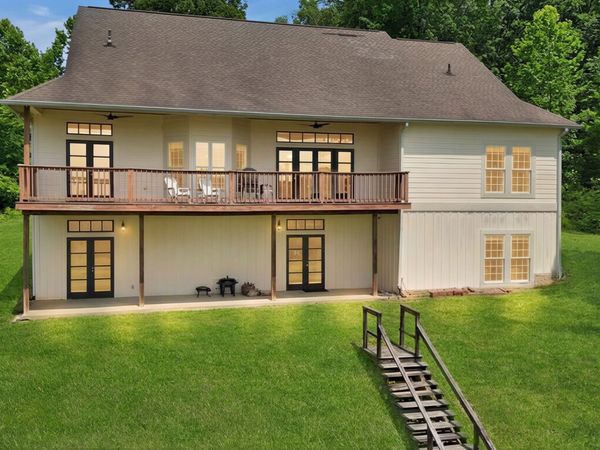 295 Kipling Circle S, Eddyville, KY 42038