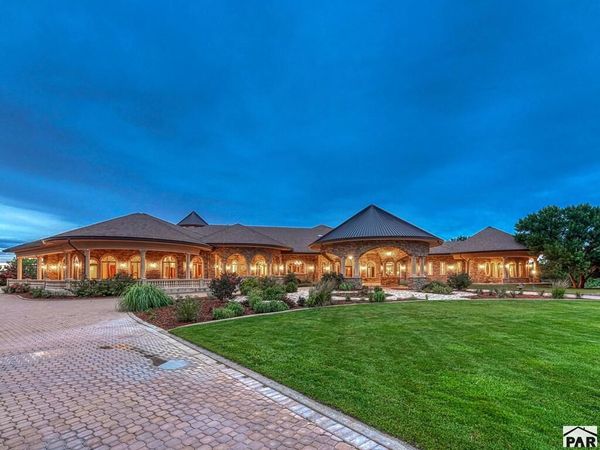 760 28 1/2 Lane, Pueblo, CO 81006