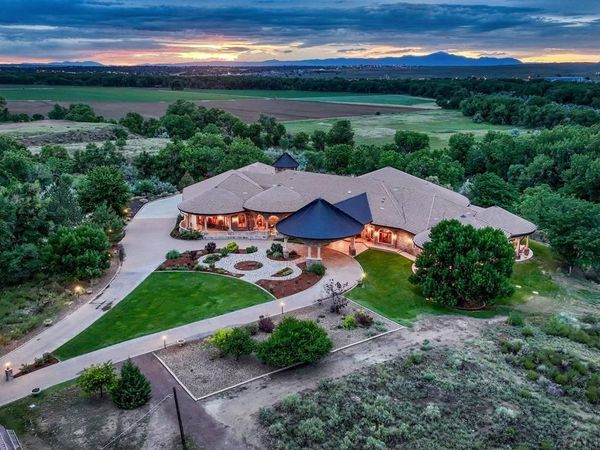 760 28 1/2 Lane, Pueblo, CO 81006