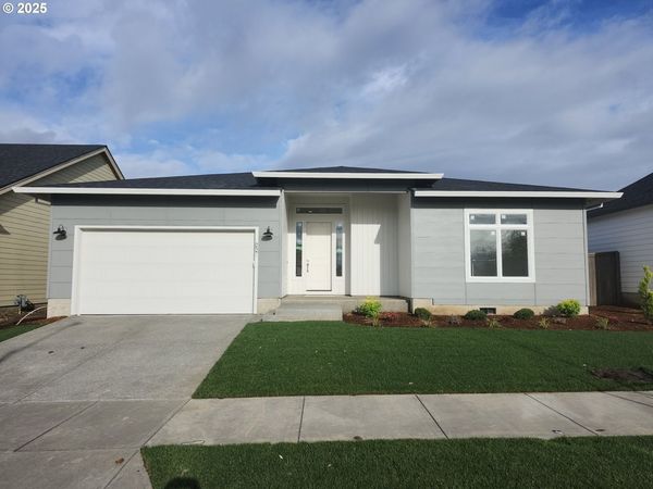 657 Magnolia AVE, Unit 10, Woodburn, OR 97071