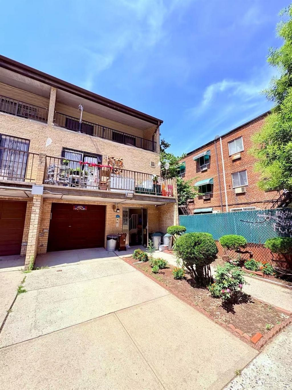 143-53 Barclay Avenue, Unit A9, Flushing, NY 11355 Main Photo