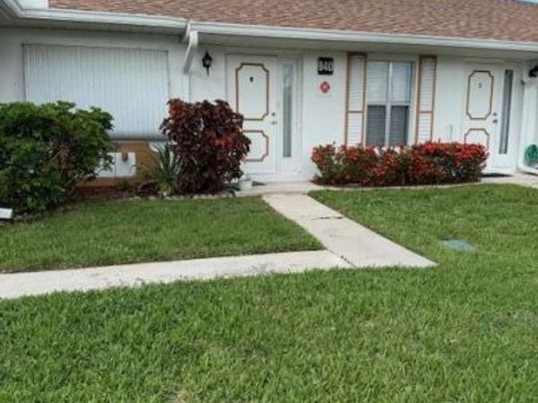 940 Savannas Point Drive, Unit Apt B, Fort Pierce, FL 34982