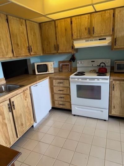 940 Savannas Point Drive, Unit Apt B, Fort Pierce, FL 34982 Photo