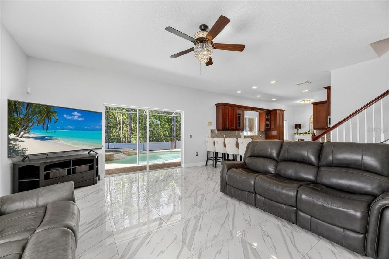 382 Rosalind Lane, Oldsmar, FL 34677 Photo