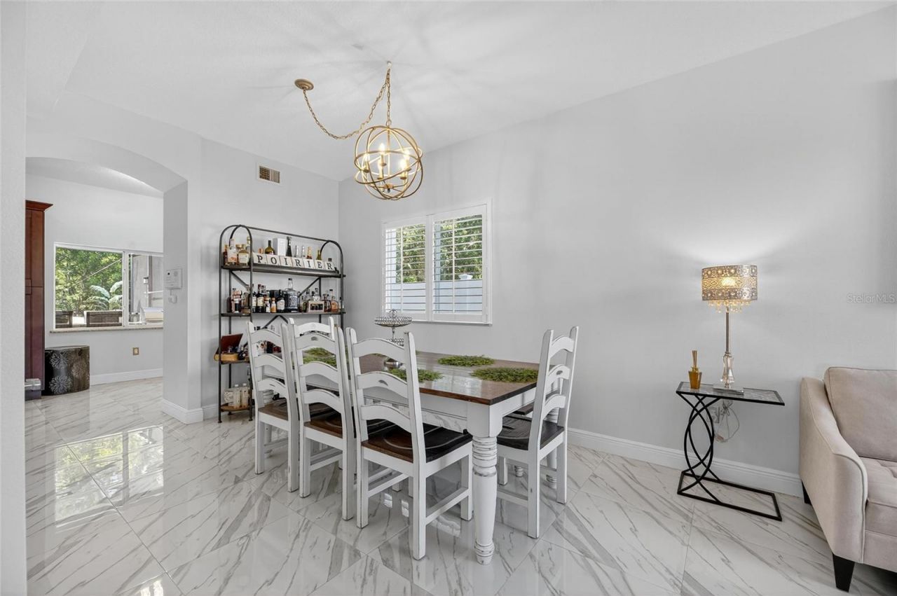 382 Rosalind Lane, Oldsmar, FL 34677 Photo