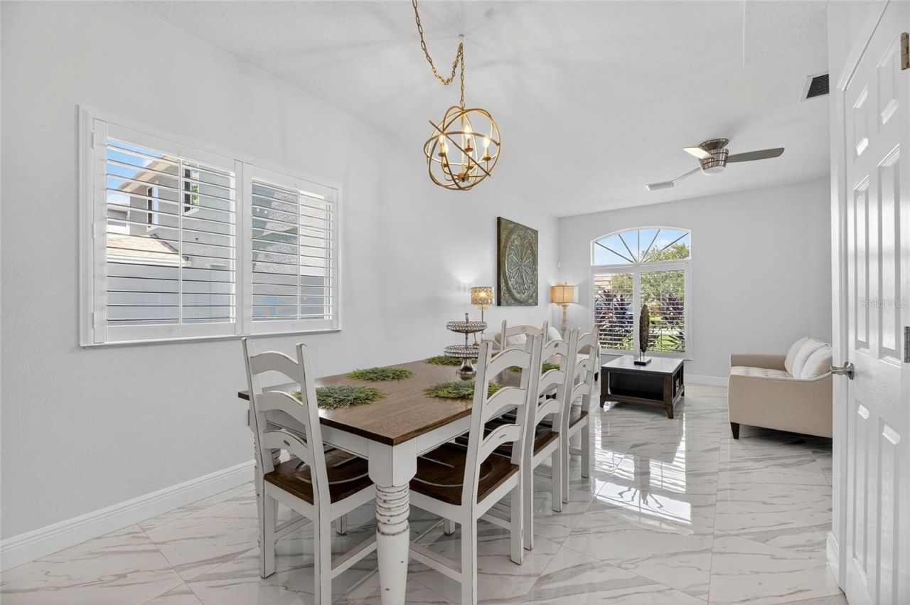 382 Rosalind Lane, Oldsmar, FL 34677 Photo