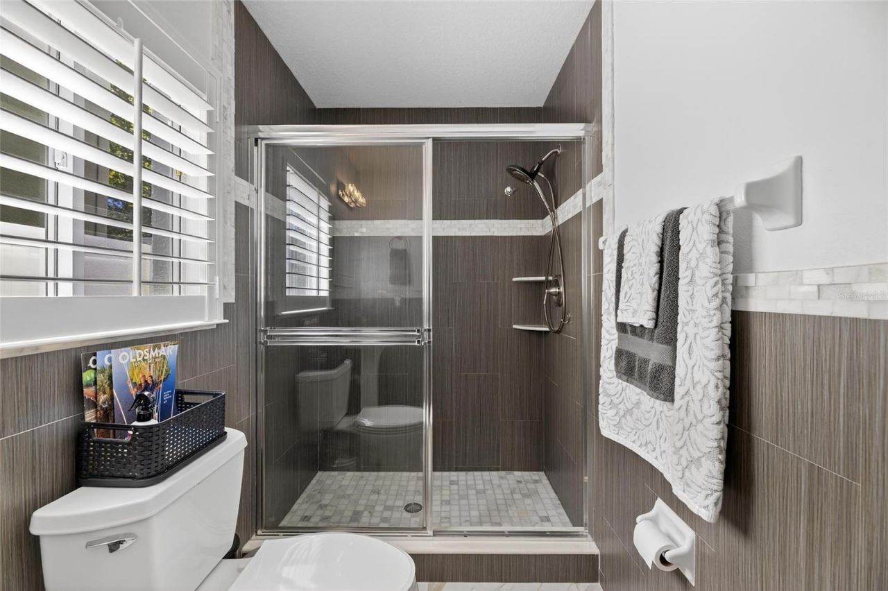 382 Rosalind Lane, Oldsmar, FL 34677 Photo