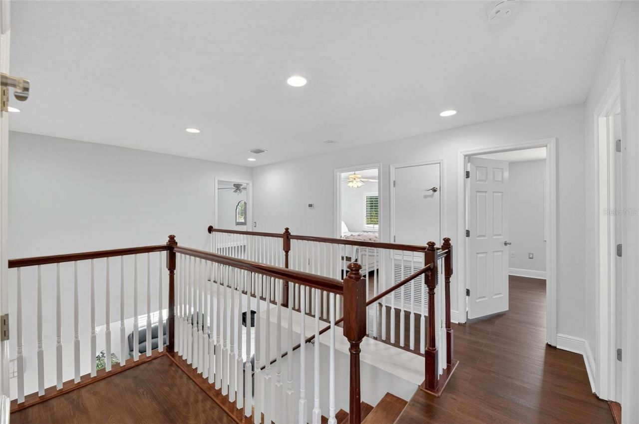 382 Rosalind Lane, Oldsmar, FL 34677 Photo