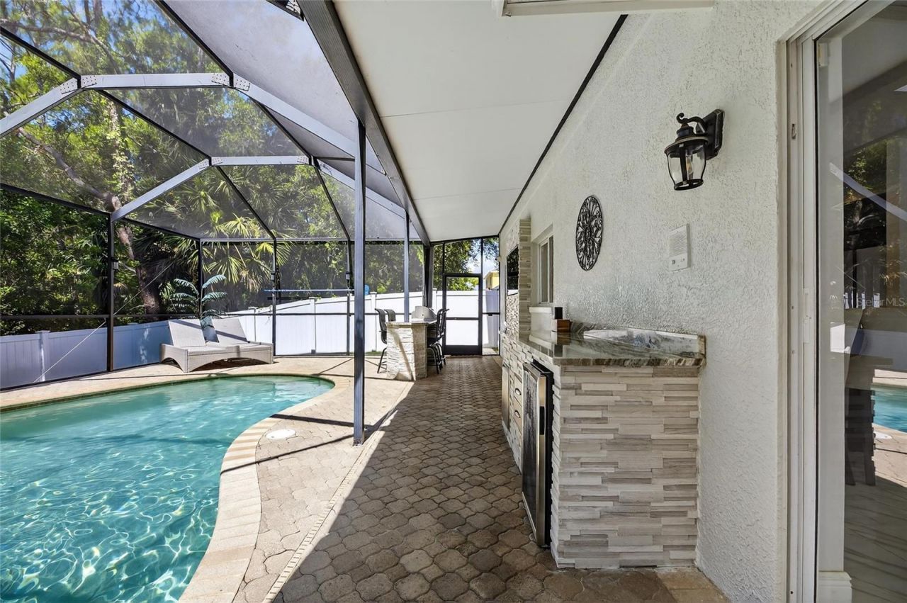 382 Rosalind Lane, Oldsmar, FL 34677 Photo