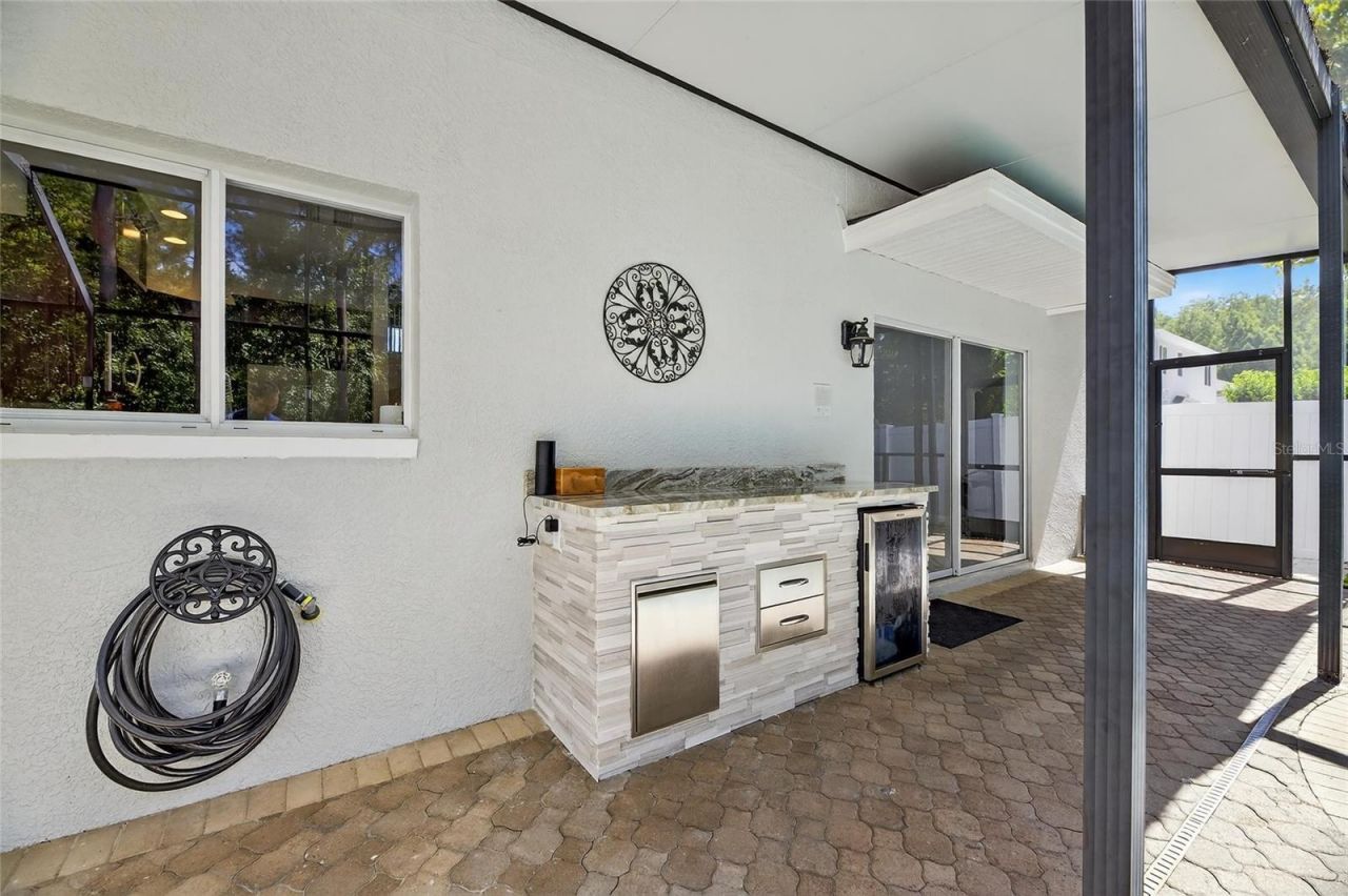 382 Rosalind Lane, Oldsmar, FL 34677 Photo