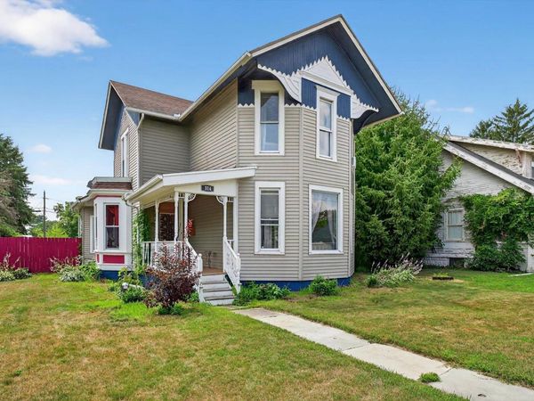 314 Roosevelt Road, Walkerton, IN 46574