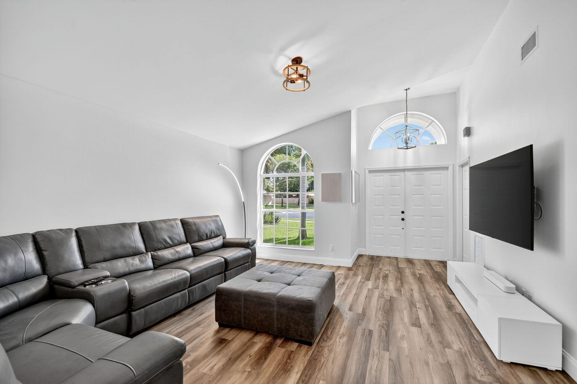 1891 Oak Berry Circle, Wellington, FL 33414 Photo