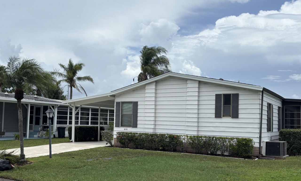 8191 Buckthorn Circle, Port Saint Lucie, FL 34952 Photo