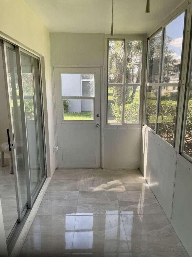 117 Flanders C, Delray Beach, FL 33484 Photo