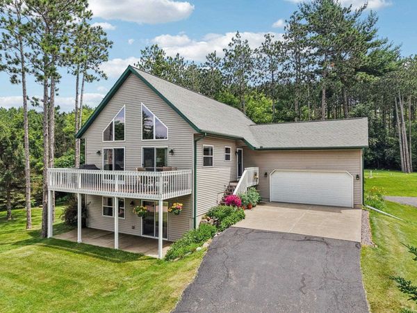 N6106 Fox Glen Road, Portage, WI 53901