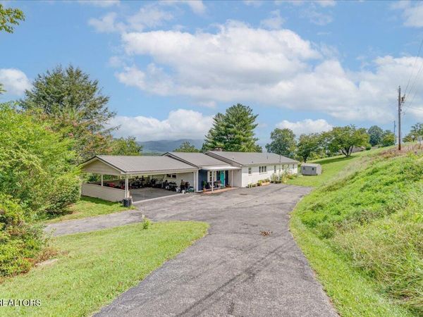 187 Oxford Circle, Harrogate, TN 37752