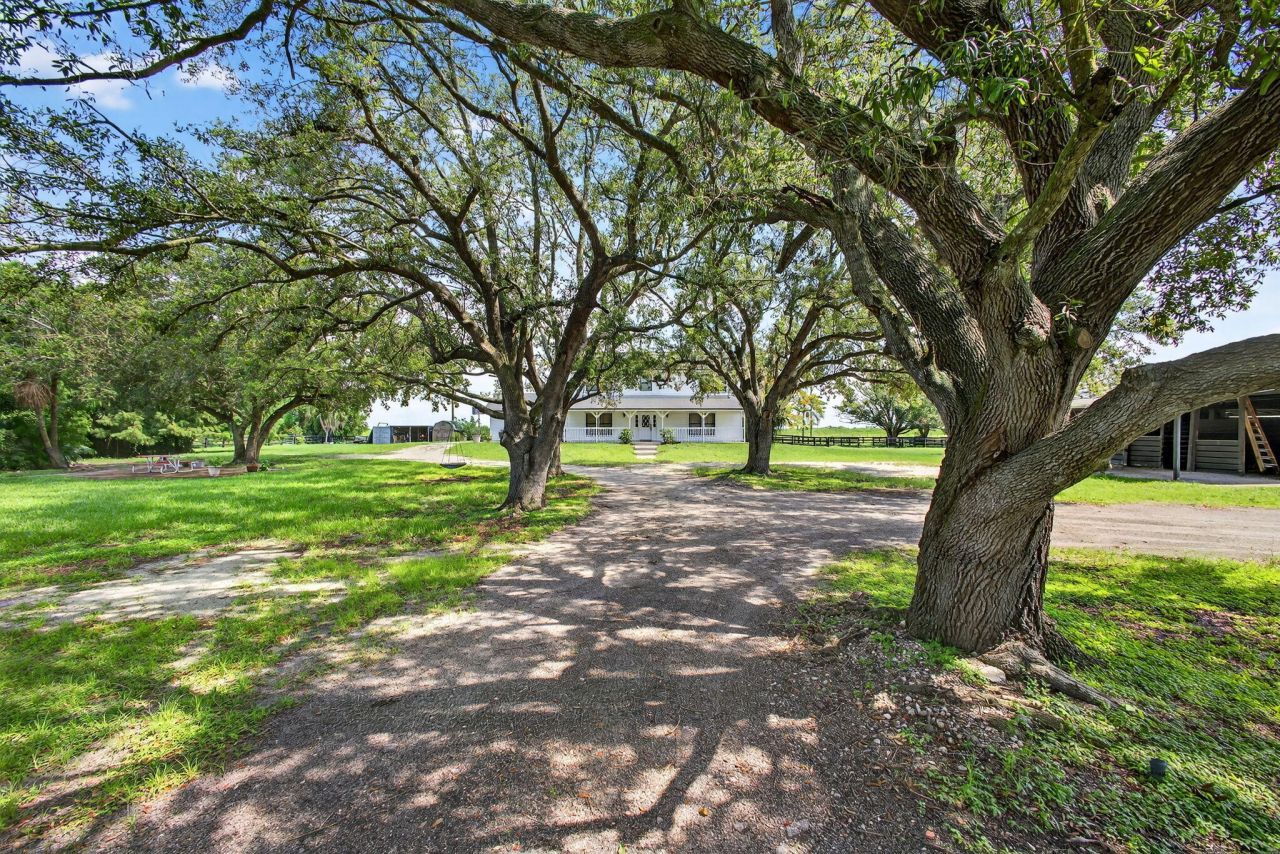 16229 Rustic Rd Road, Wellington, FL 33470 Photo