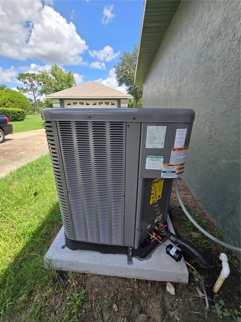 6221 NE 57th Place, Silver Springs, FL 34488 Photo