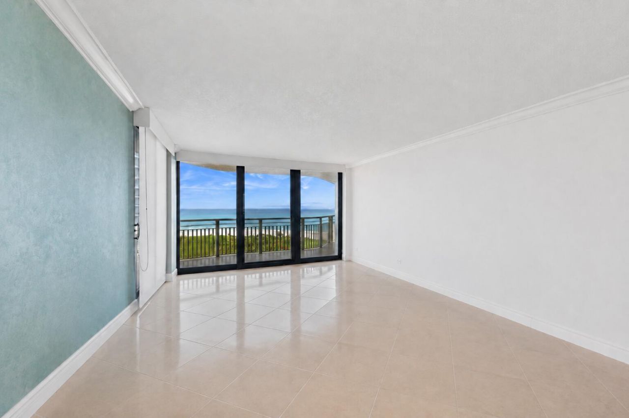 3000 N Ocean Drive, Unit 8 A, Singer Island, FL 33404 Photo