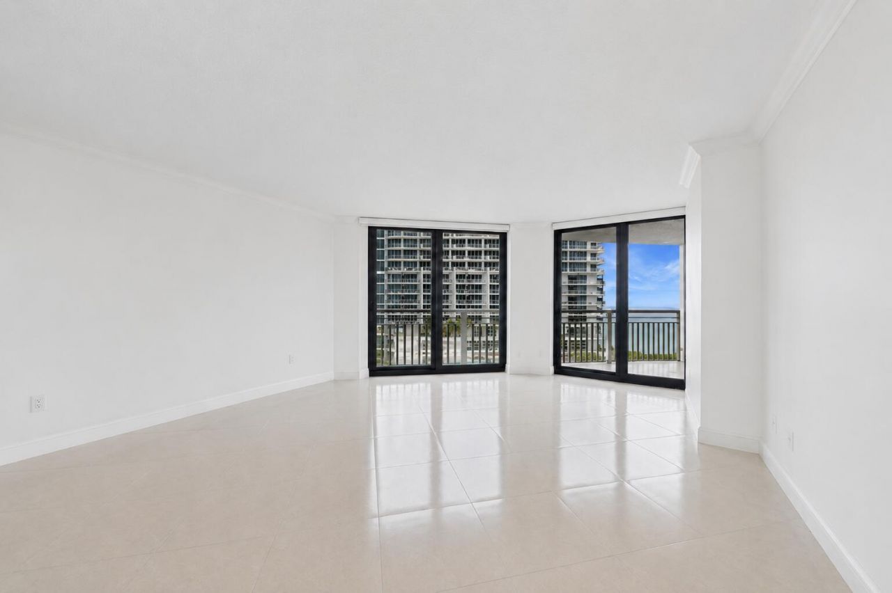 3000 N Ocean Drive, Unit 8 A, Singer Island, FL 33404 Photo
