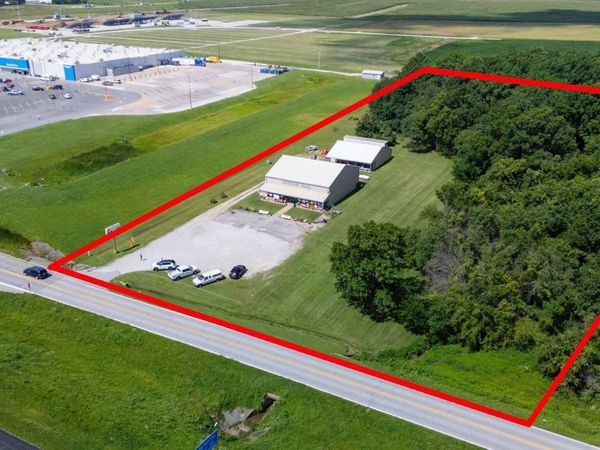 13 SW 1st Lane , Lamar, MO 64759