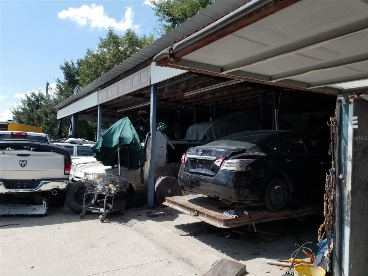 6304 N Florida Avenue, Tampa, FL 33604 Photo