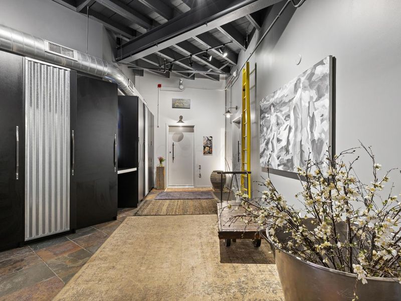 17 W 3rd Avenue, Unit 213, Columbus, OH 43201 Photo 4