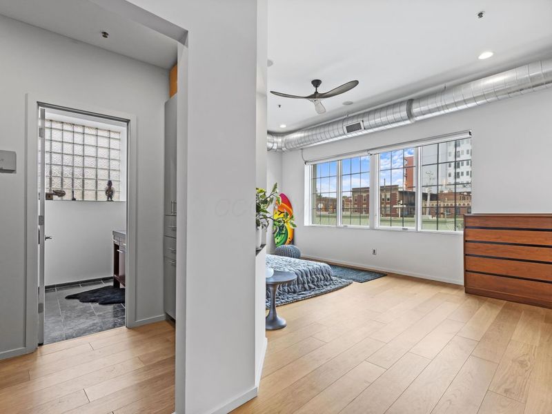 17 W 3rd Avenue, Unit 213, Columbus, OH 43201 Photo 51