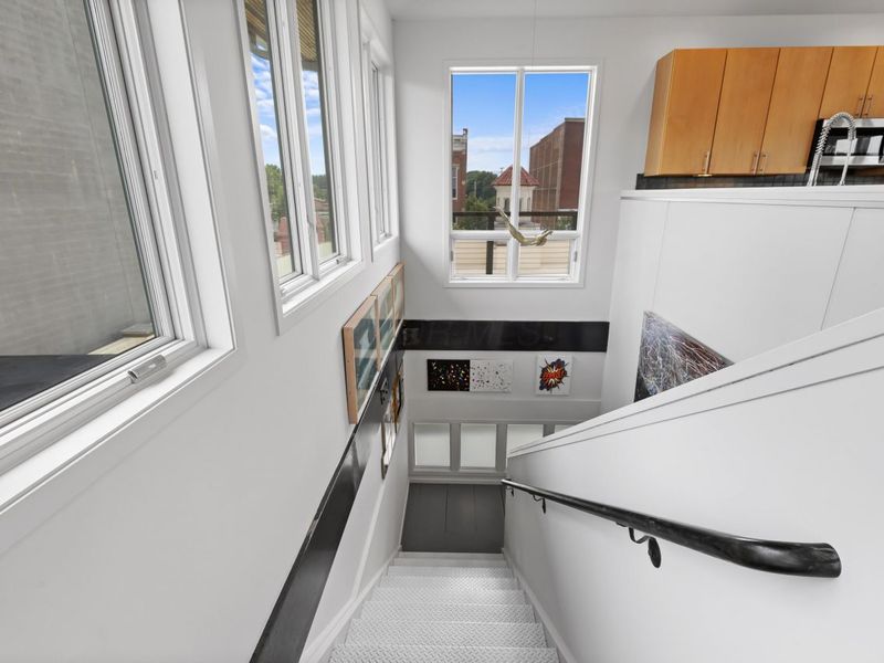 17 W 3rd Avenue, Unit 213, Columbus, OH 43201 Photo 61