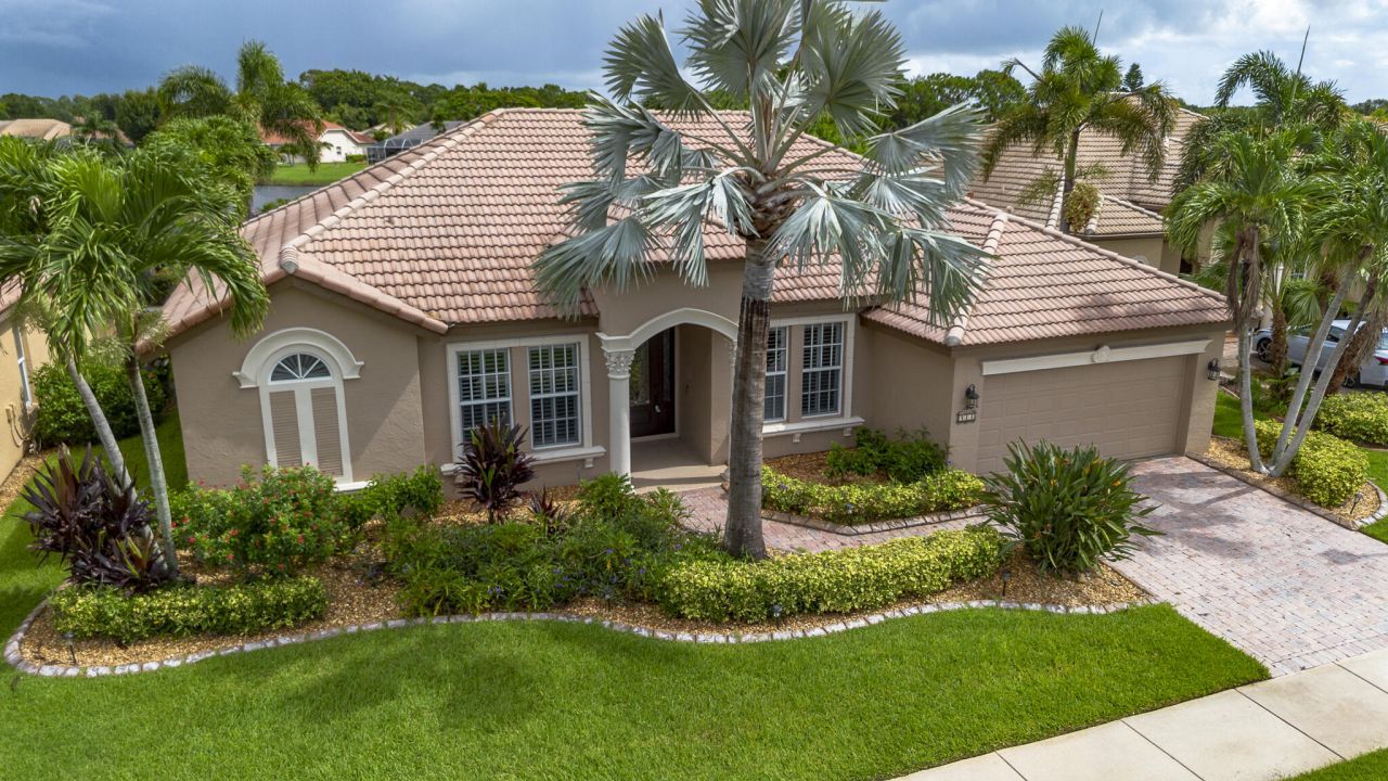918 SW Grand Reserves Boulevard, Port Saint Lucie, FL 34986 Photo