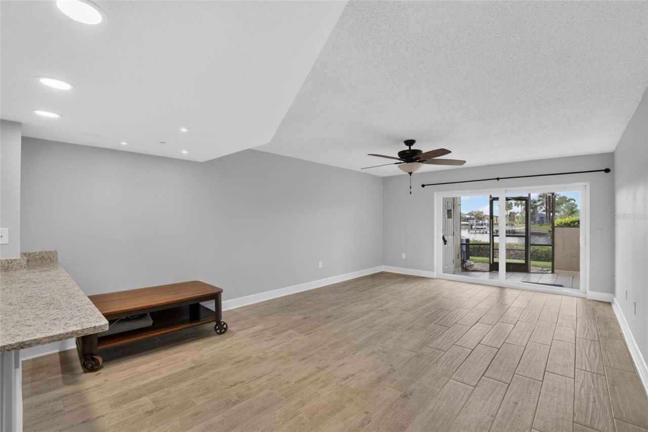 1028 Apollo Beach Boulevard, Unit 11, Apollo Beach, FL 33572 Photo