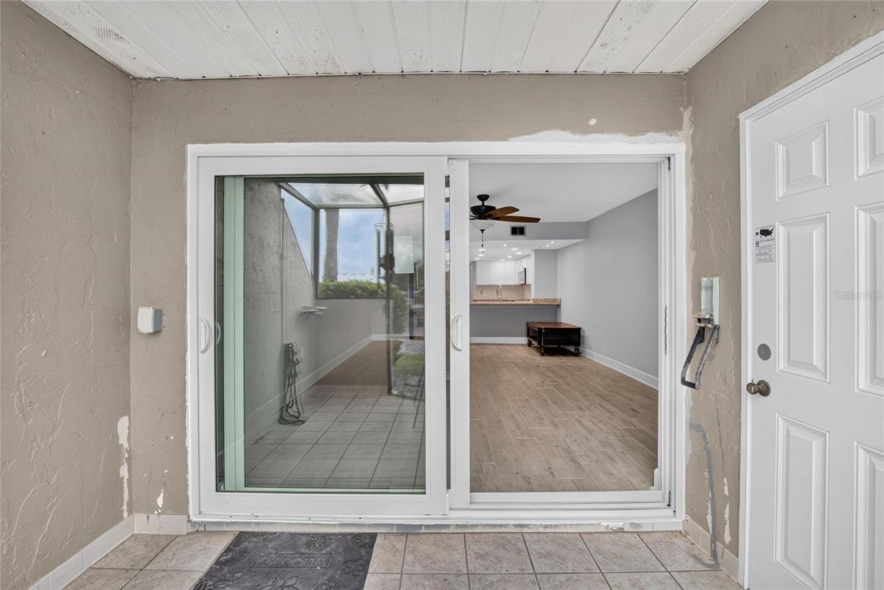 1028 Apollo Beach Boulevard, Unit 11, Apollo Beach, FL 33572 Photo