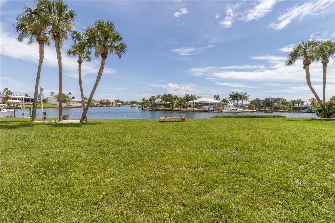 1028 Apollo Beach Boulevard, Unit 11, Apollo Beach, FL 33572 Photo