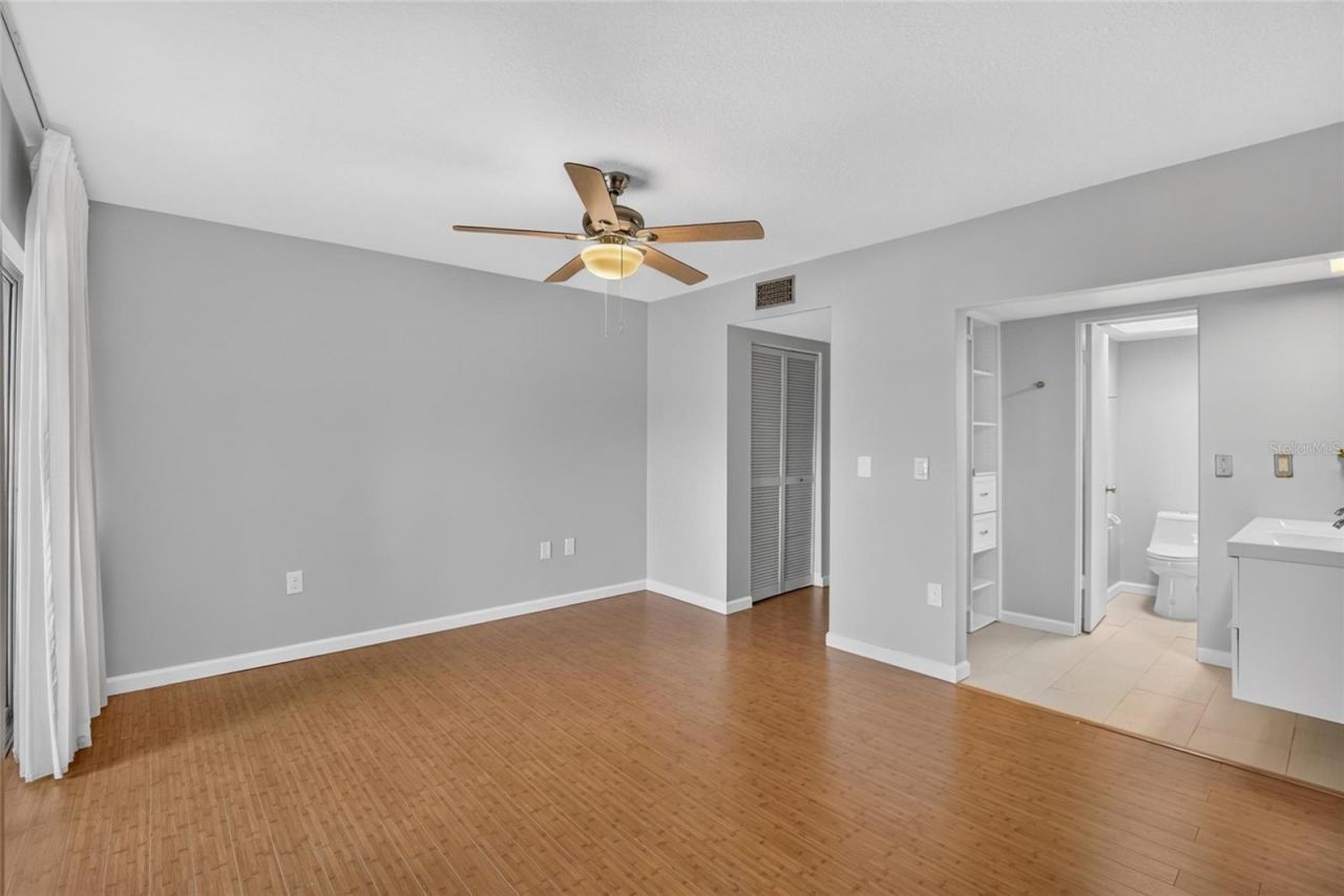 1028 Apollo Beach Boulevard, Unit 11, Apollo Beach, FL 33572 Photo