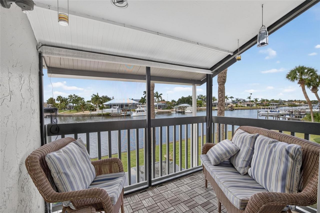 1028 Apollo Beach Boulevard, Unit 11, Apollo Beach, FL 33572 Photo