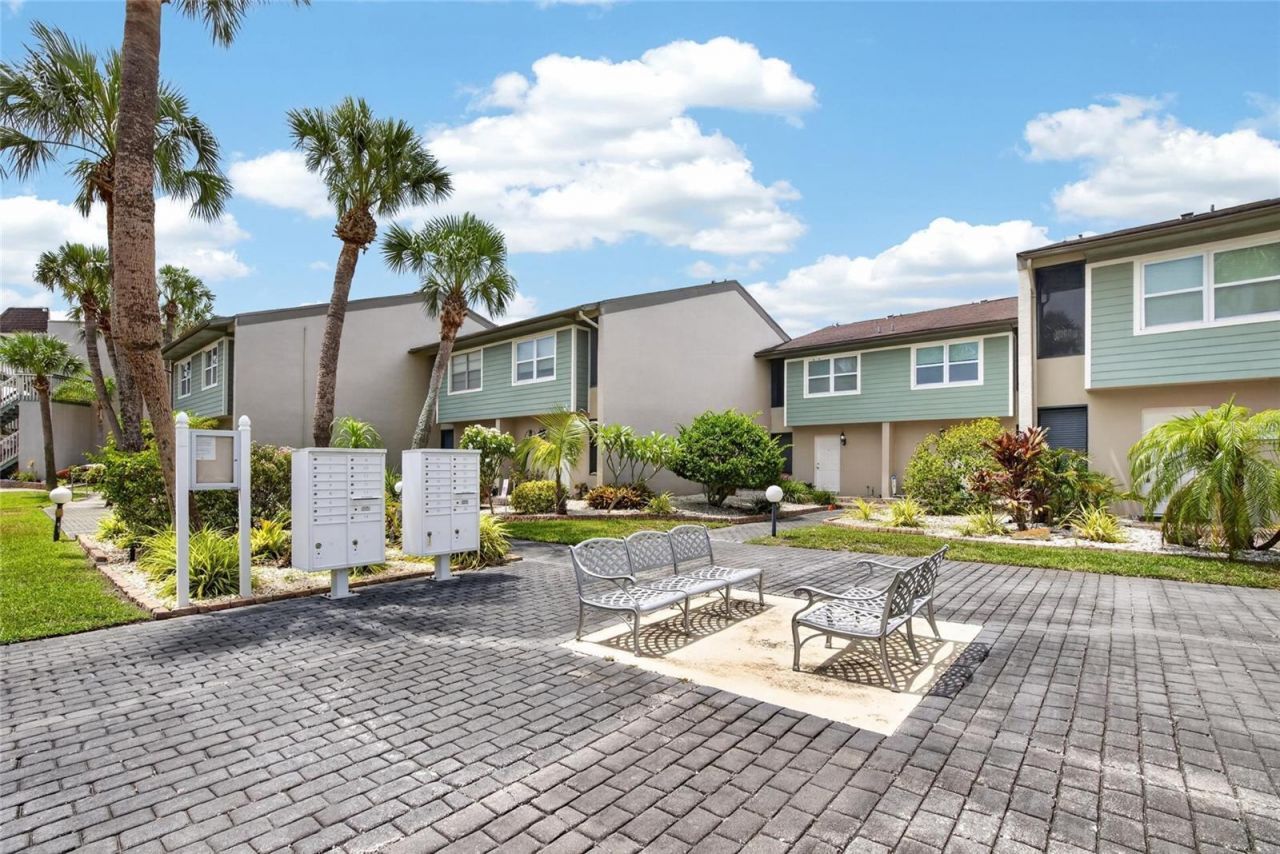 1028 Apollo Beach Boulevard, Unit 11, Apollo Beach, FL 33572 Photo