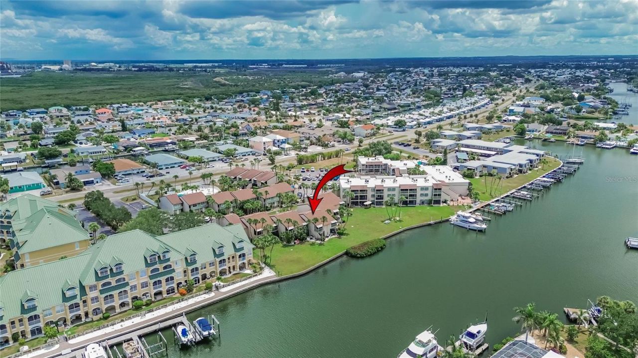 1028 Apollo Beach Boulevard, Unit 11, Apollo Beach, FL 33572 Photo