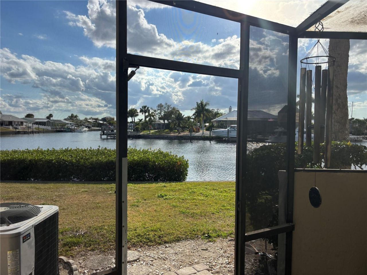 1028 Apollo Beach Boulevard, Unit 11, Apollo Beach, FL 33572 Photo