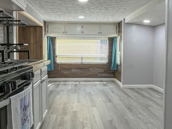 155 Commanche Tr, Crossville, TN 38572